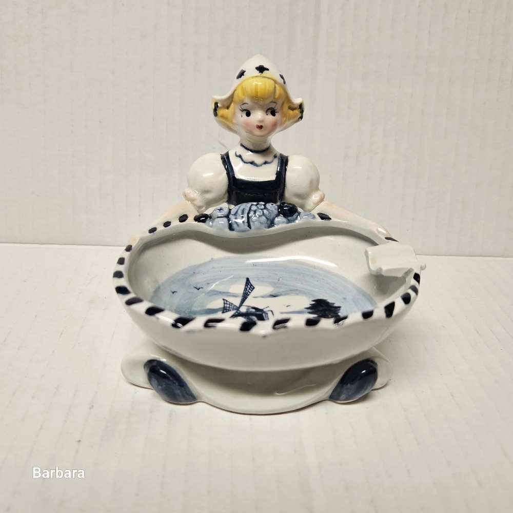 Vintage 50s/60s Japan Handpainted Dutch Girl Ashtray